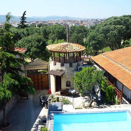 Akropolis Guest House Бергама Екстериор снимка