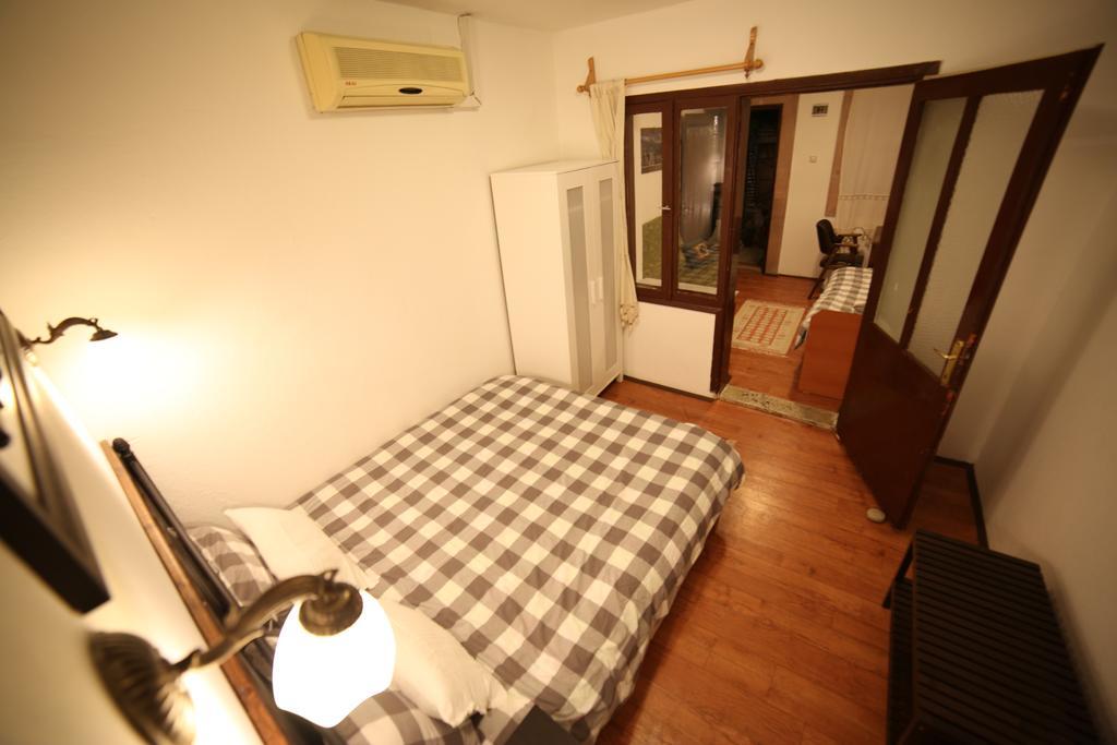 Akropolis Guest House Бергама Стая снимка